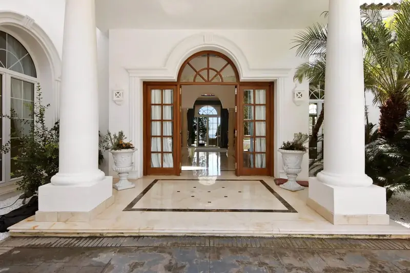 Villa El Aristocrat – luxury villa in Benahavis, Marbella (5)