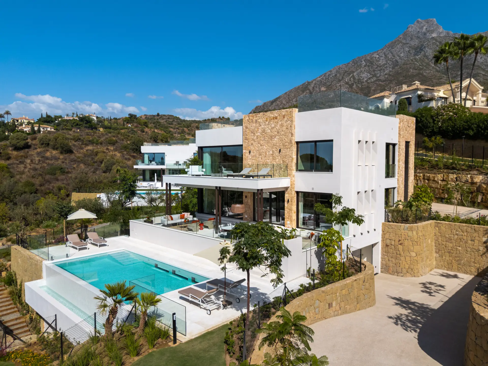 Villa Ferdinand – luxury villa in Golden Mile, Marbella (2)