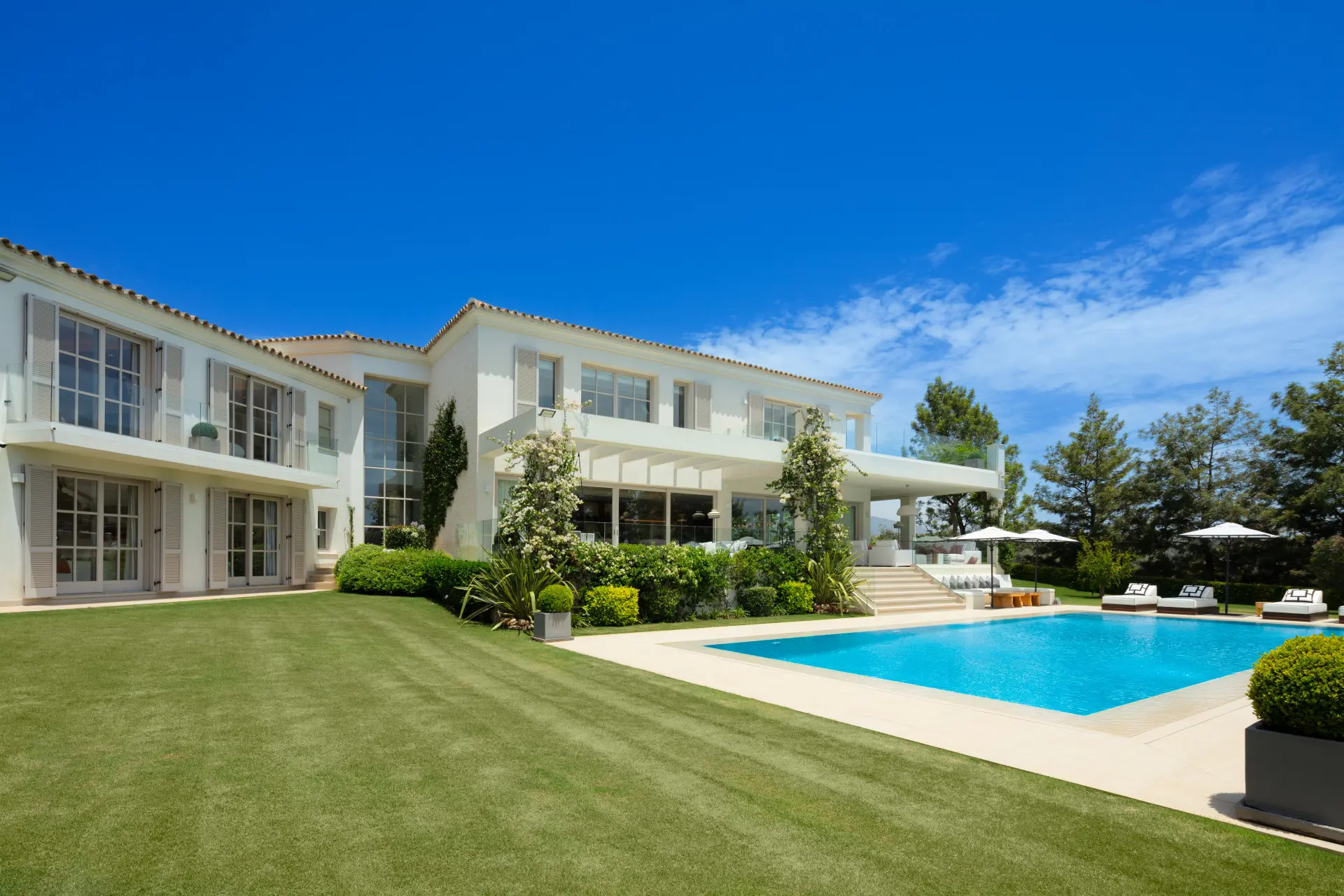 Villa Francesca Blue – luxury villa in Nueva Andalucia, Marbella (3)