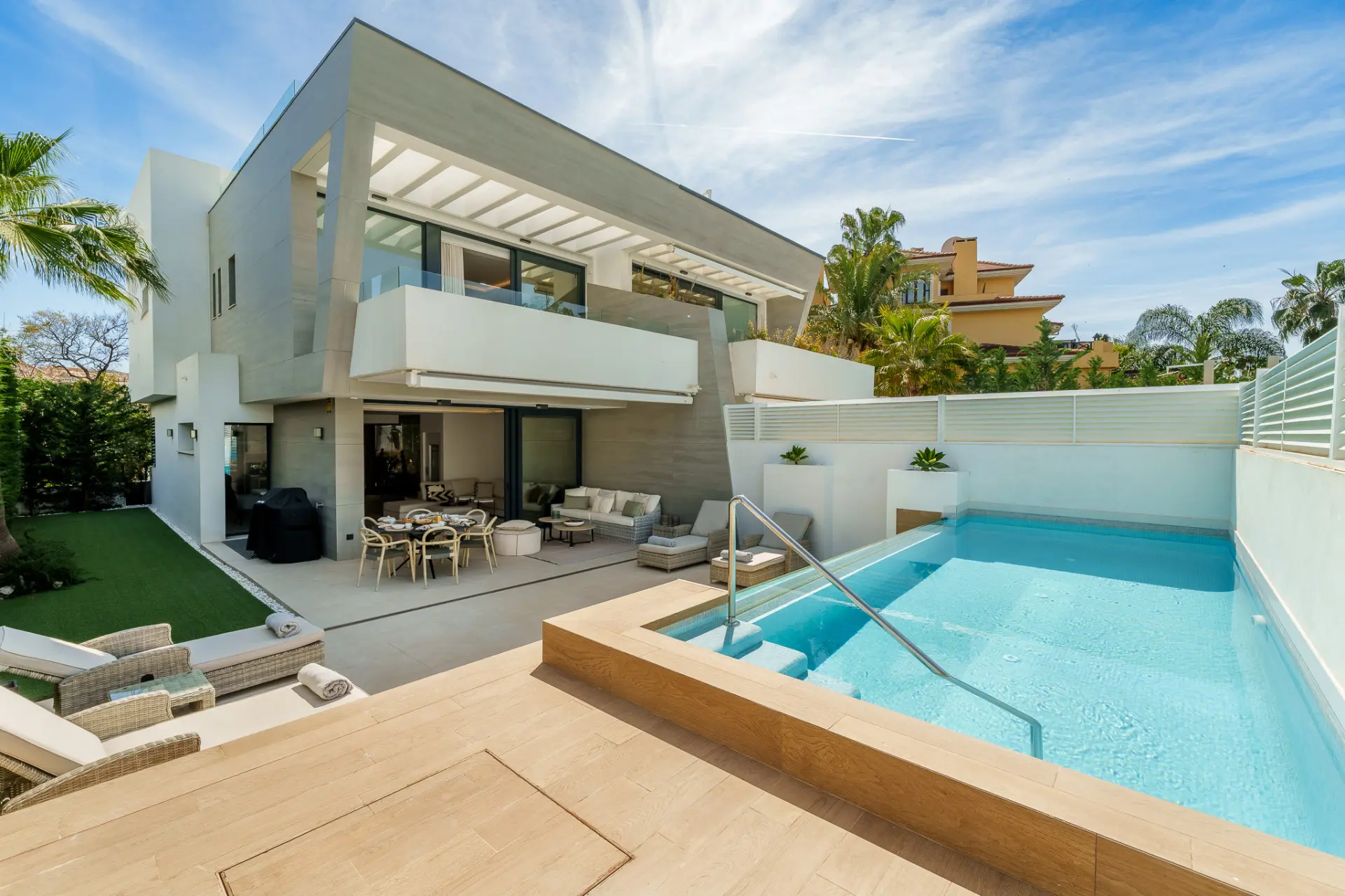 Villa Los Pedreros – luxury villa in Puerto Banus, Marbella (2)